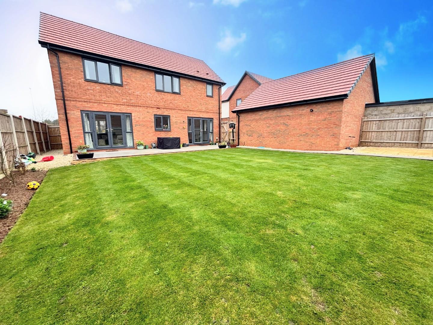 Silver Birch Road, Wootton