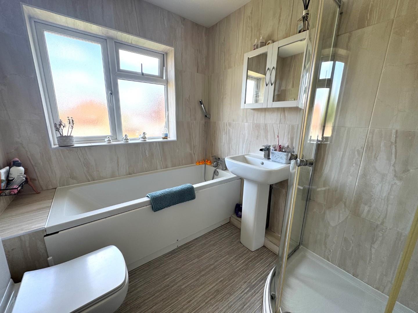 Broadlands, Brixworth