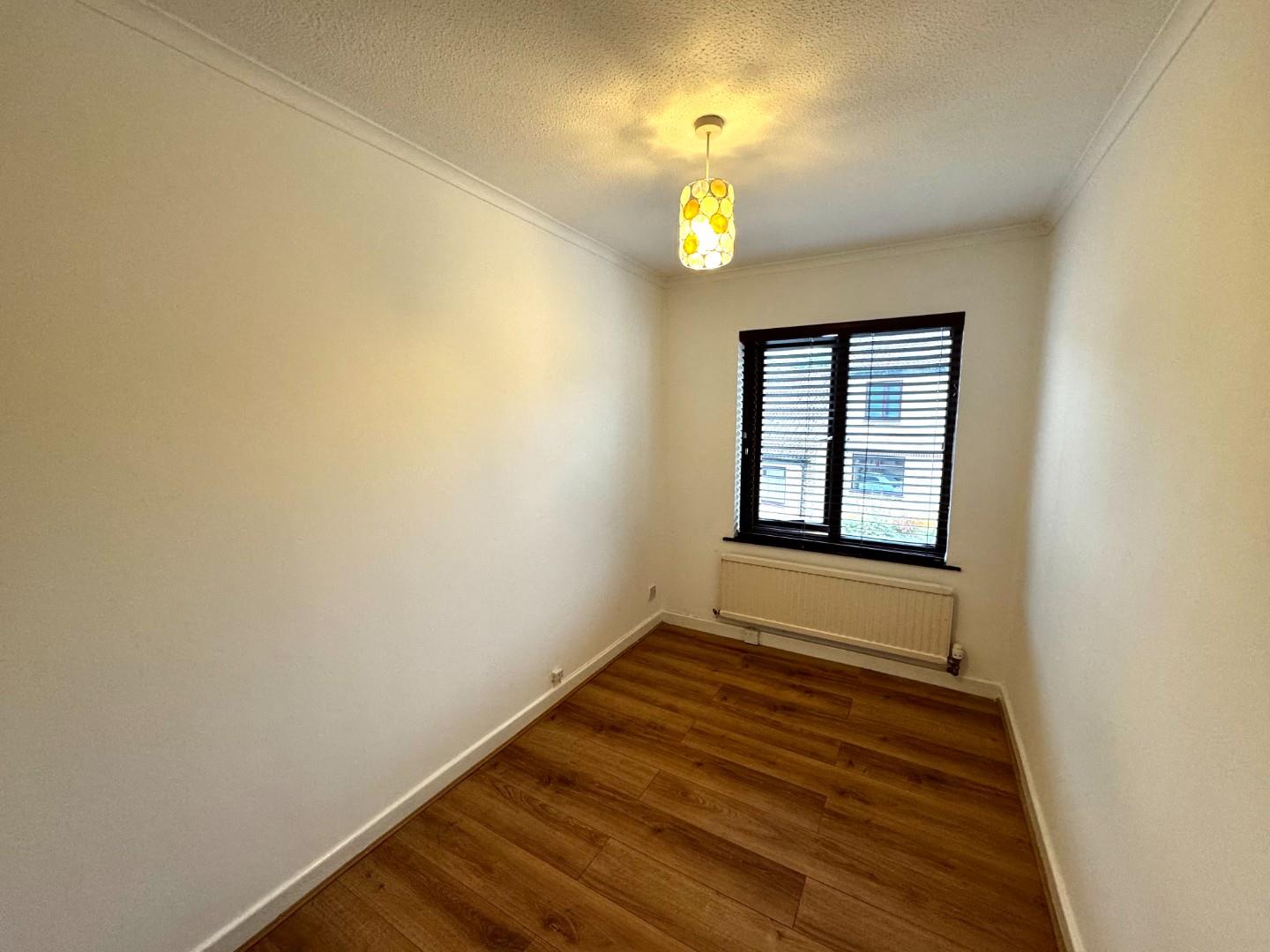 Ecton Park Road, Ecton Brook