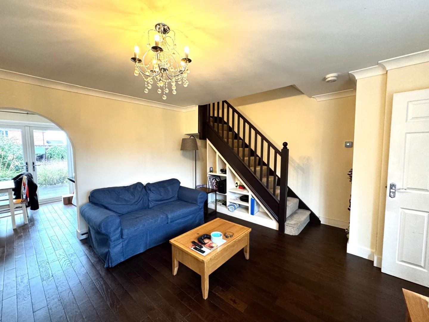 Flinters Close, Wootton