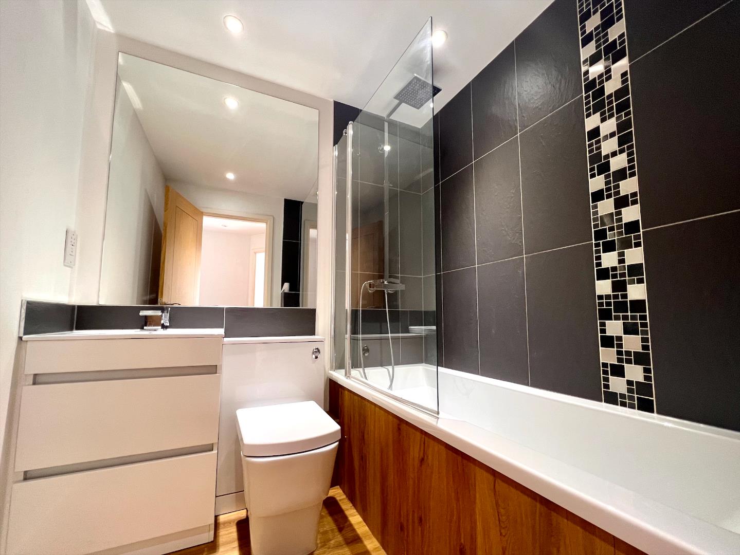 The Avenue, Cliftonville