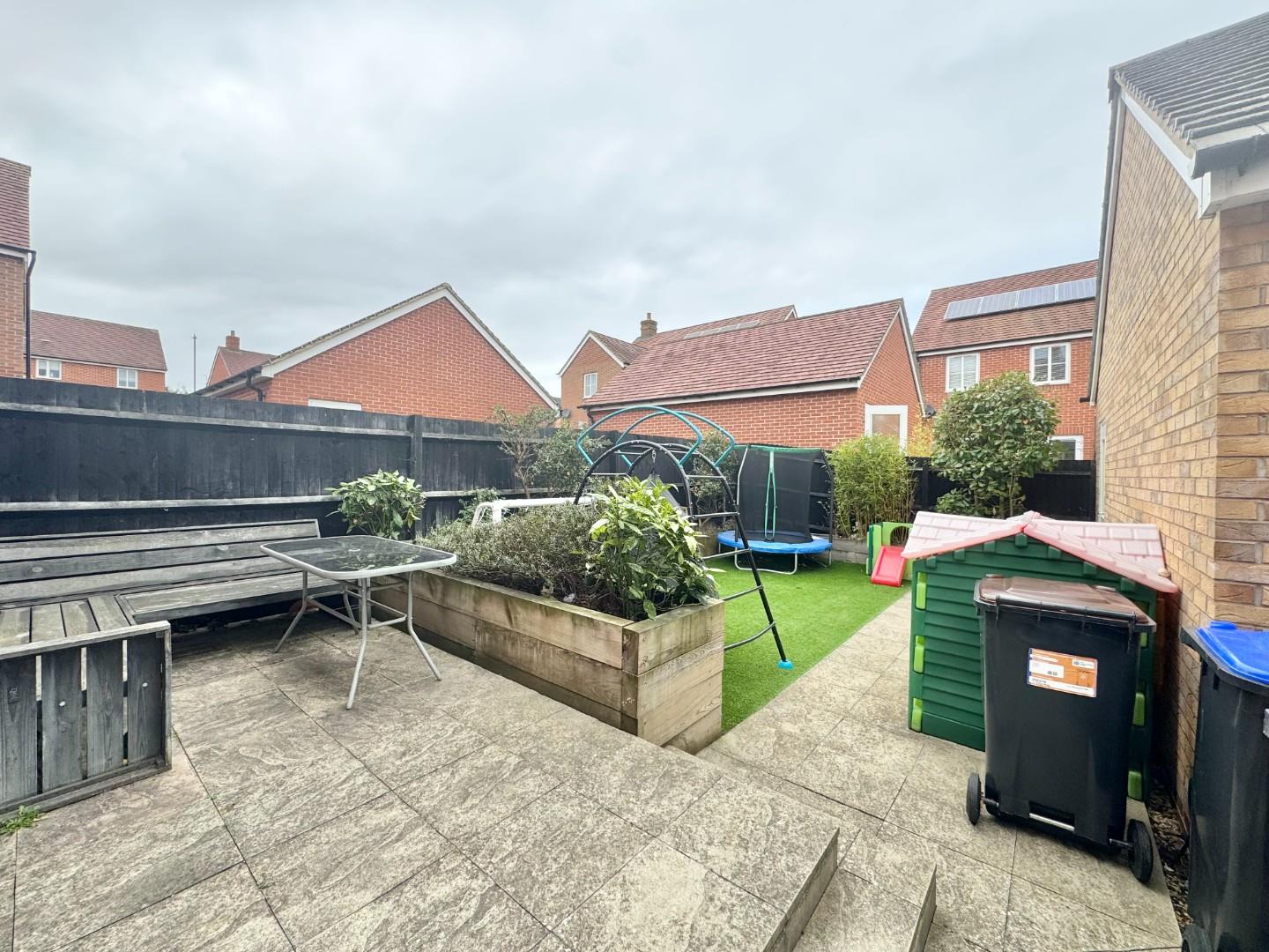 Ellis Way, Abington Vale