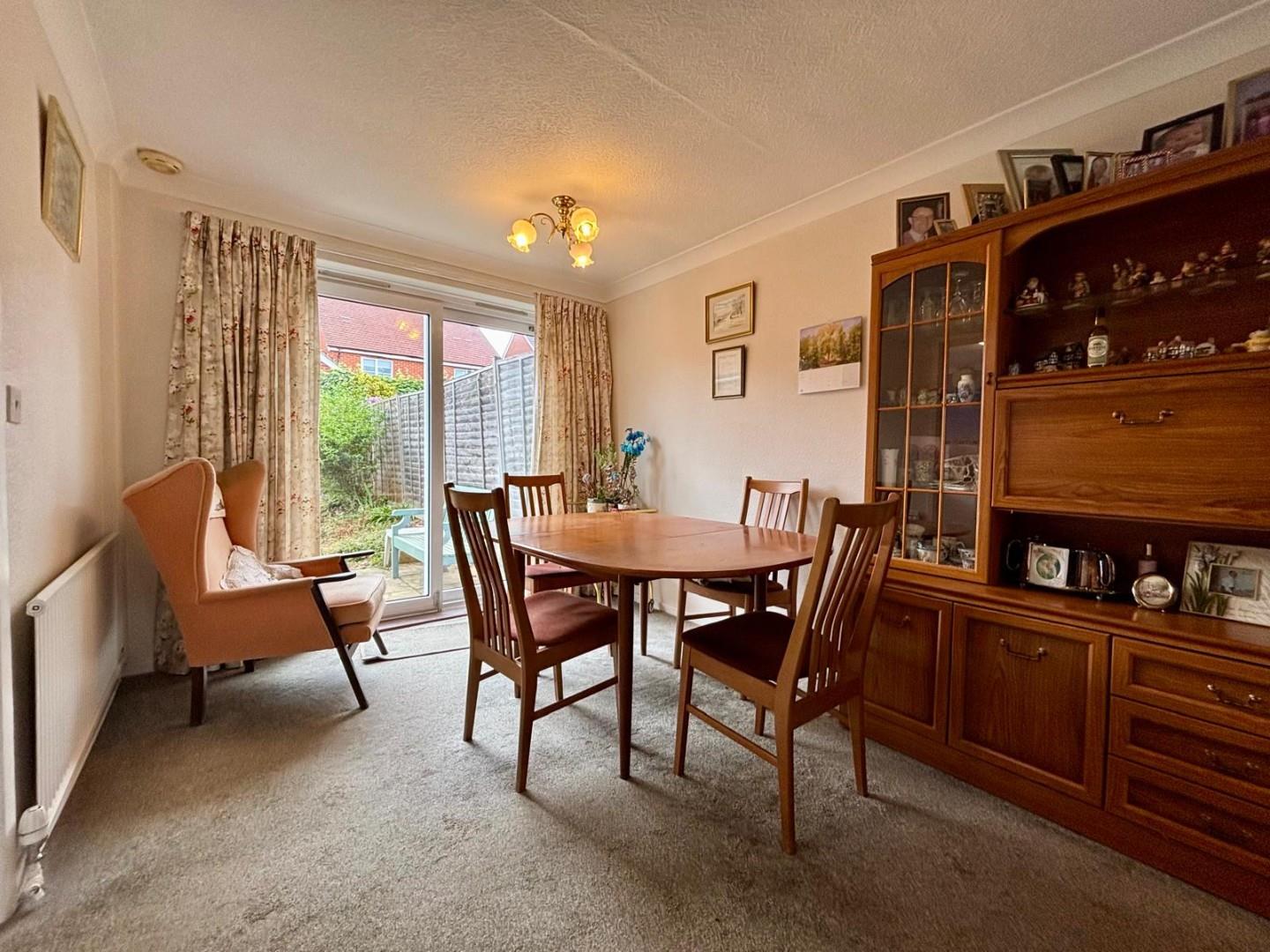 Maclean Close, Abington Vale