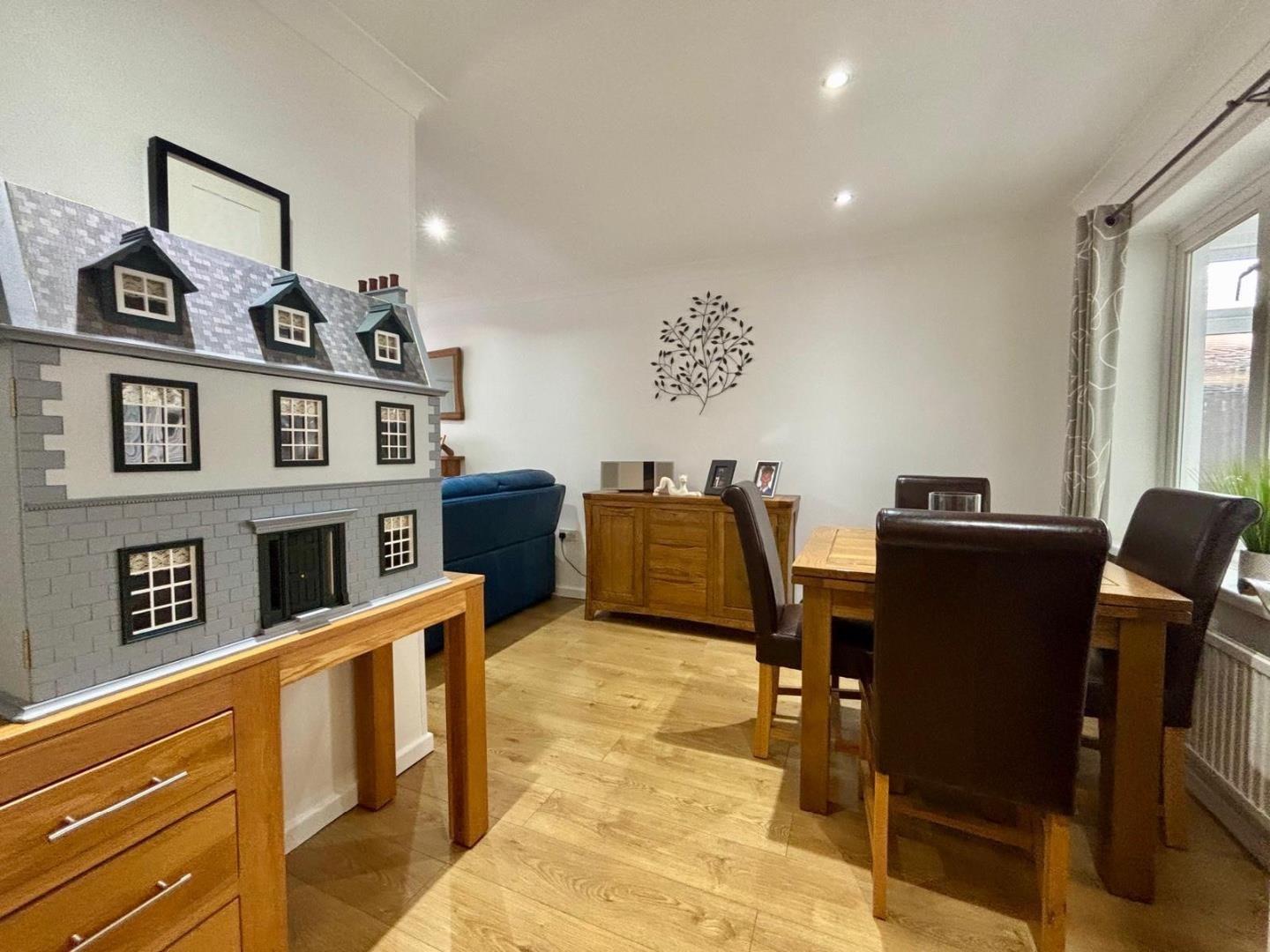 Cavendish Drive, Abington Vale