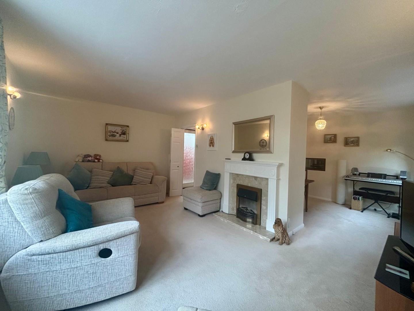 Milverton Crescent, Abington Vale