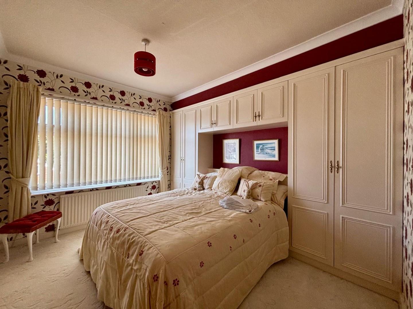 Hillside Way, Weston Favell Village