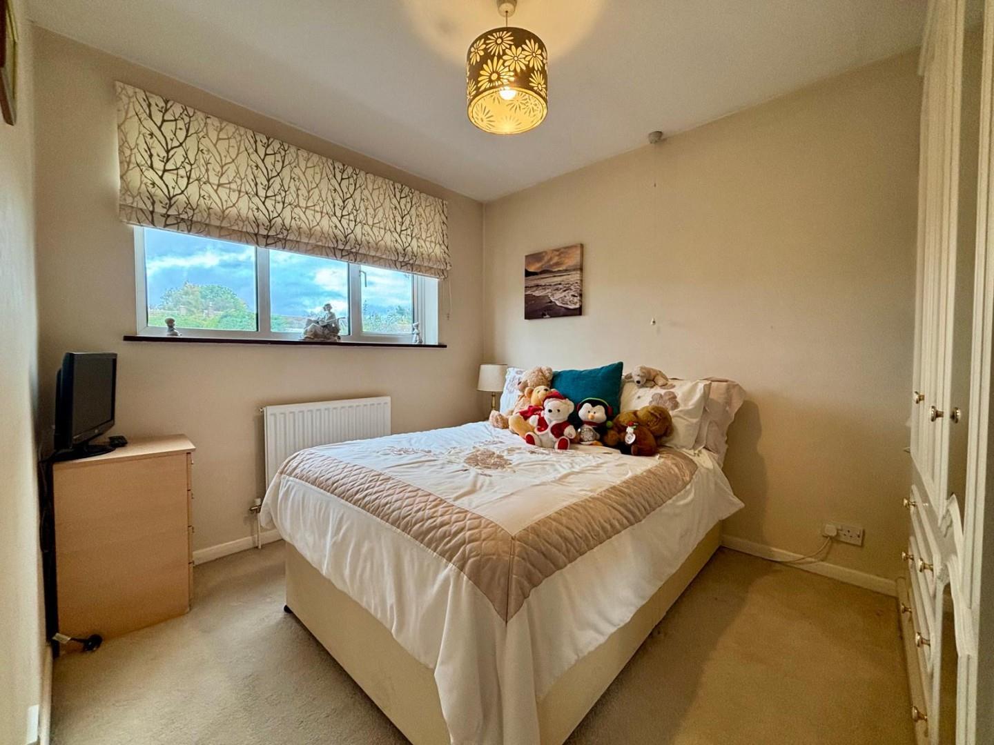 Milverton Crescent, Abington Vale