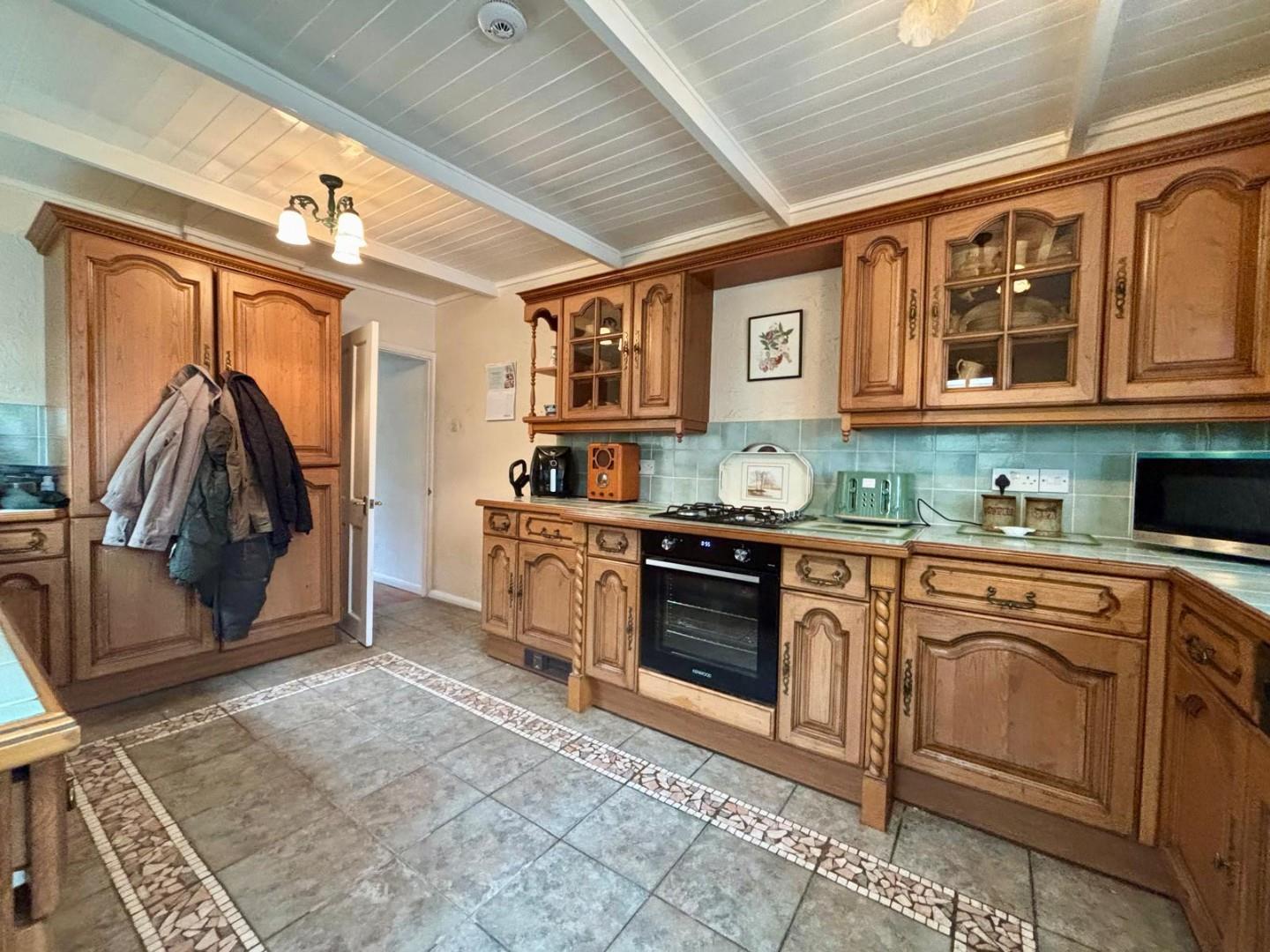 Taunton Avenue, Abington Vale