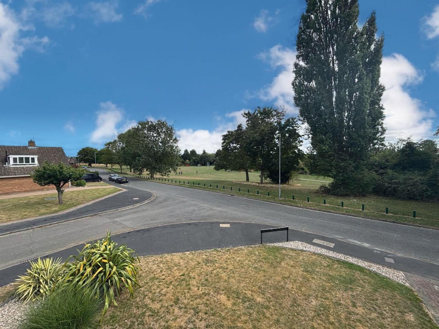 Milverton Crescent, Abington Vale