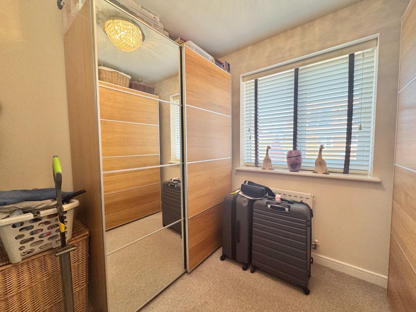 Ellis Way, Abington Vale