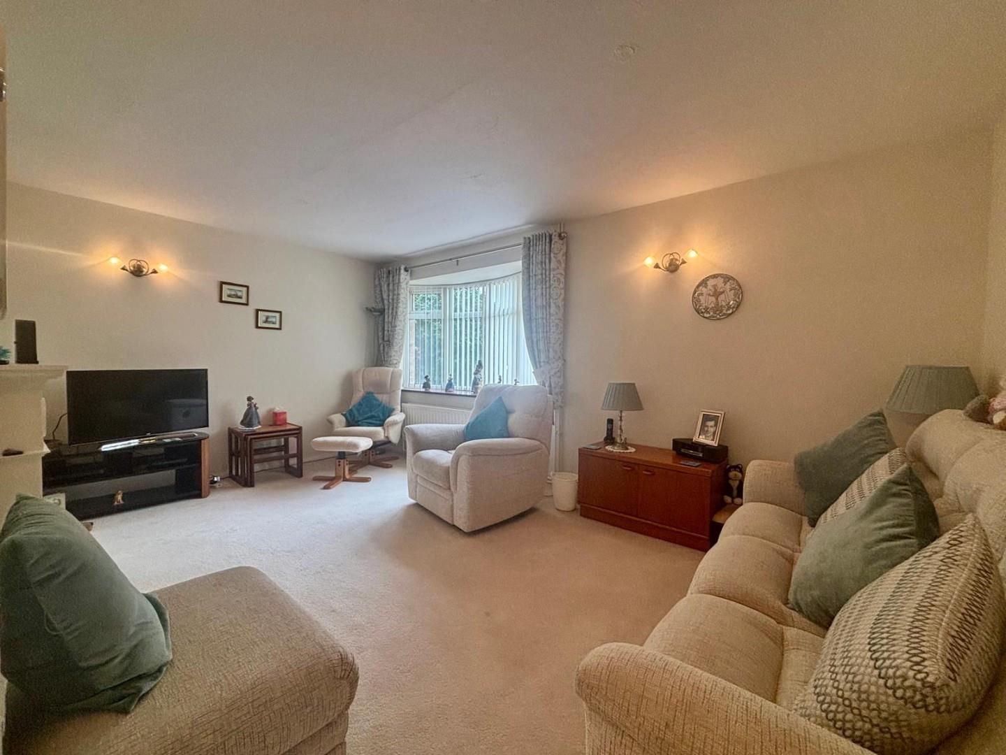 Milverton Crescent, Abington Vale