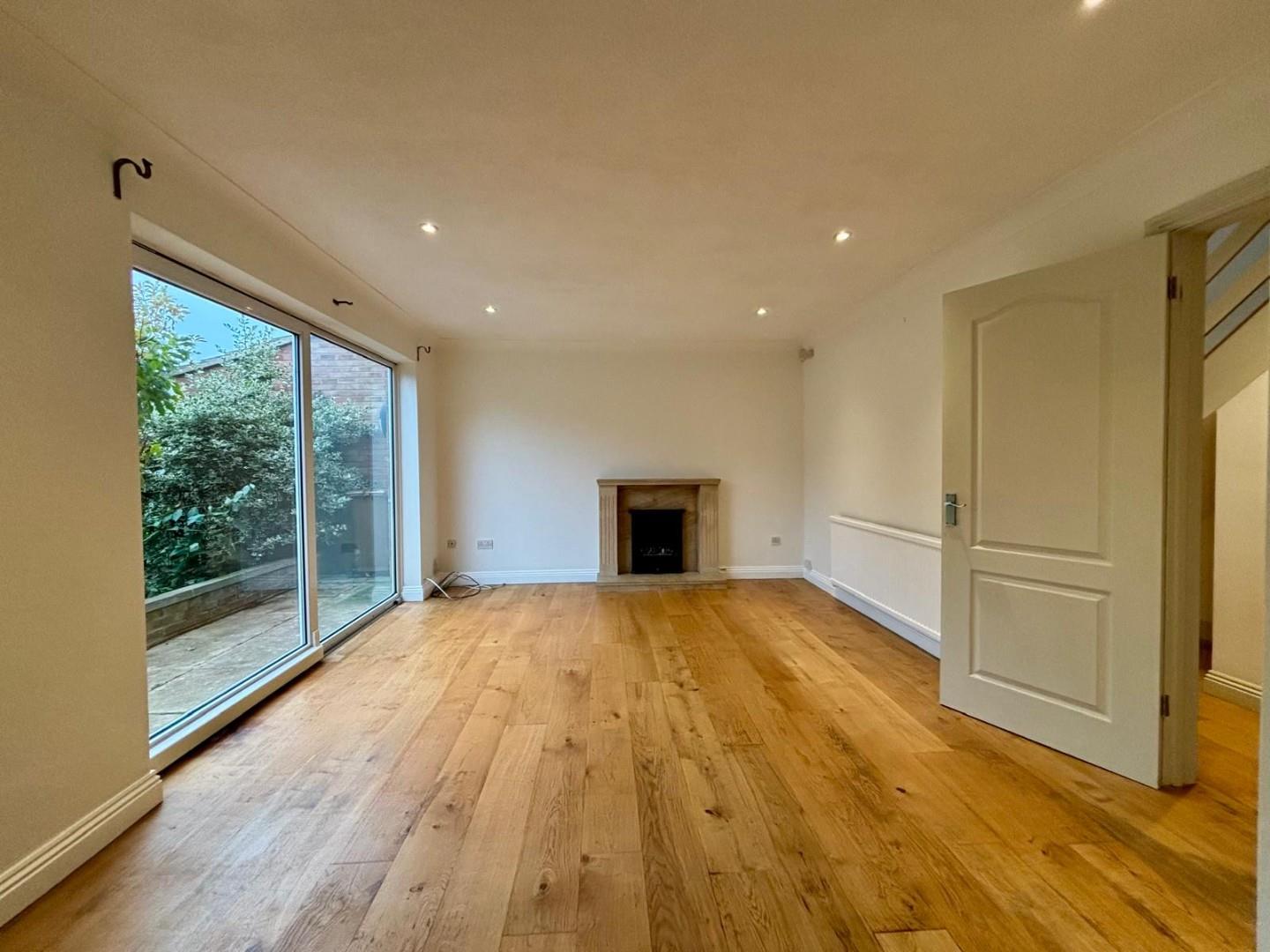 Cavendish Drive, Abington Vale