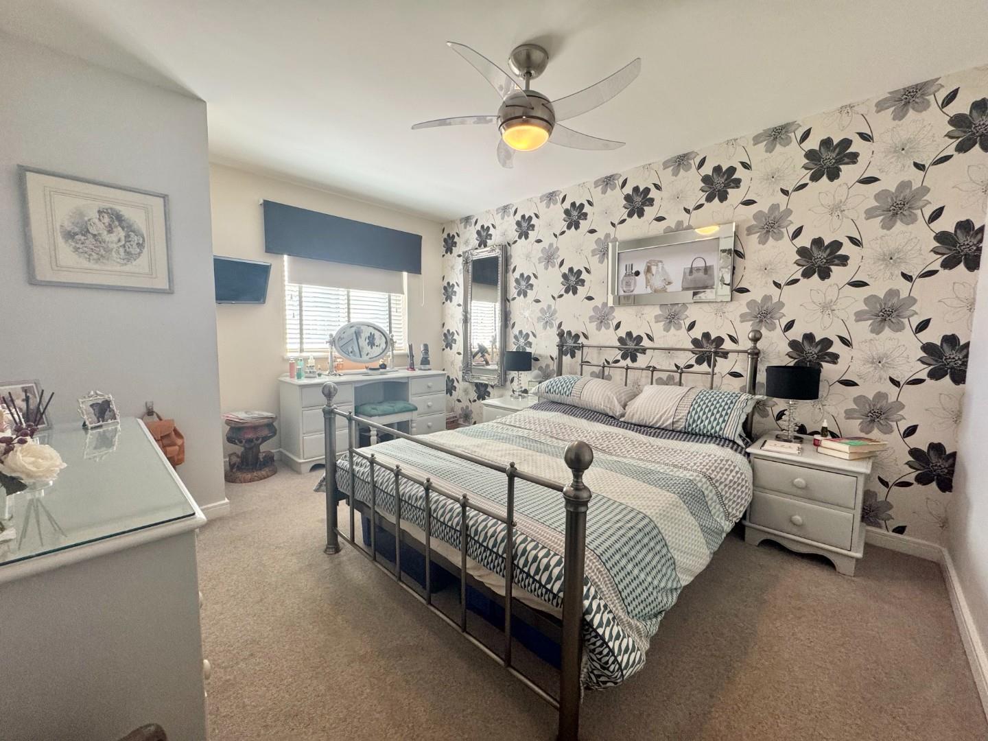 Ellis Way, Abington Vale