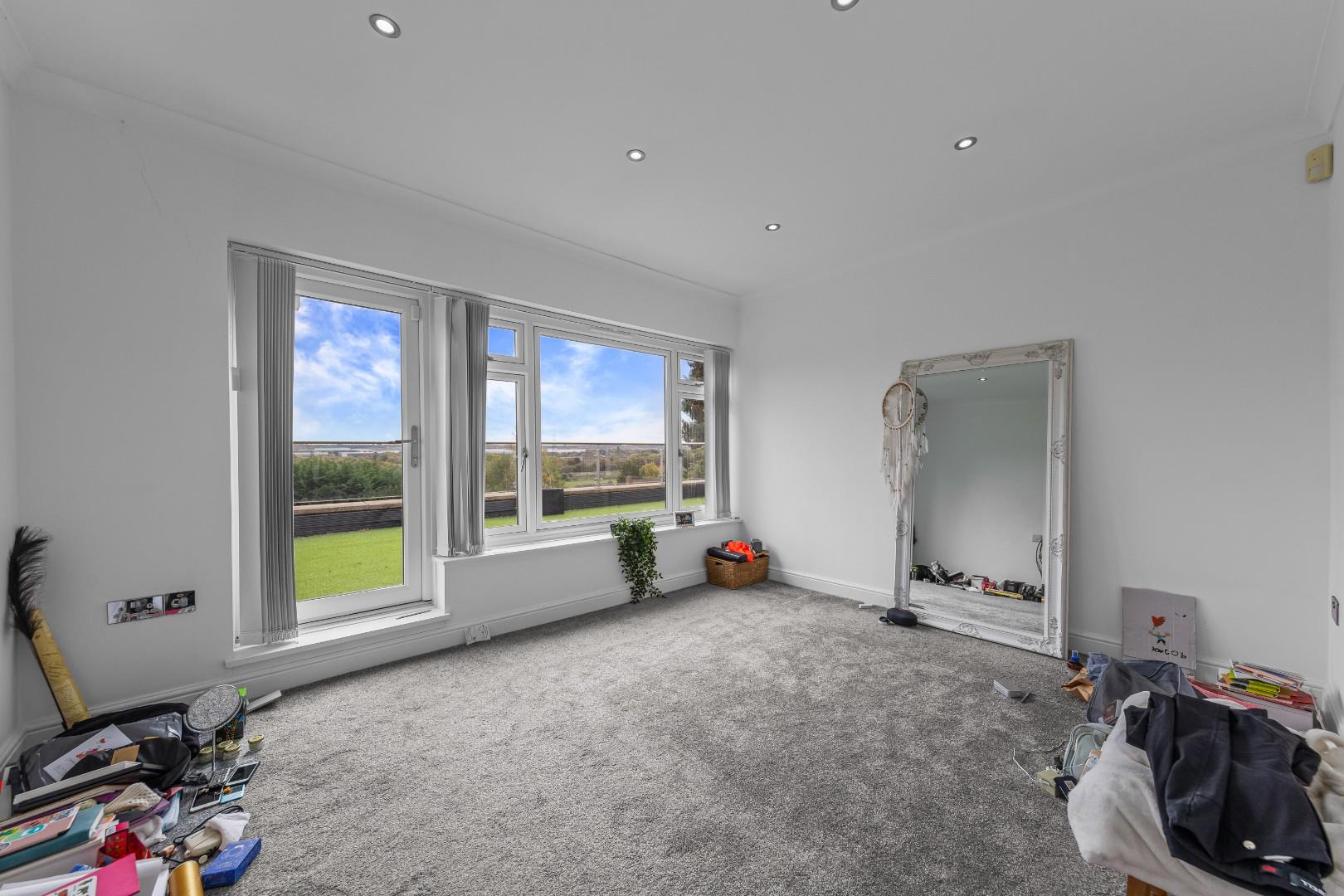 Watersmeet, Rushmere