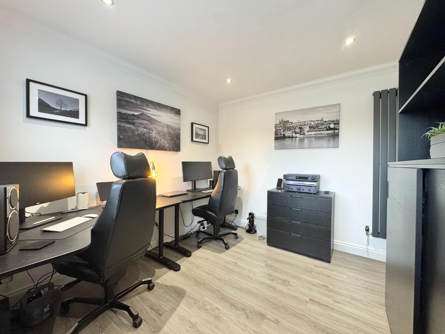 Honeysuckle Way, Abington Vale