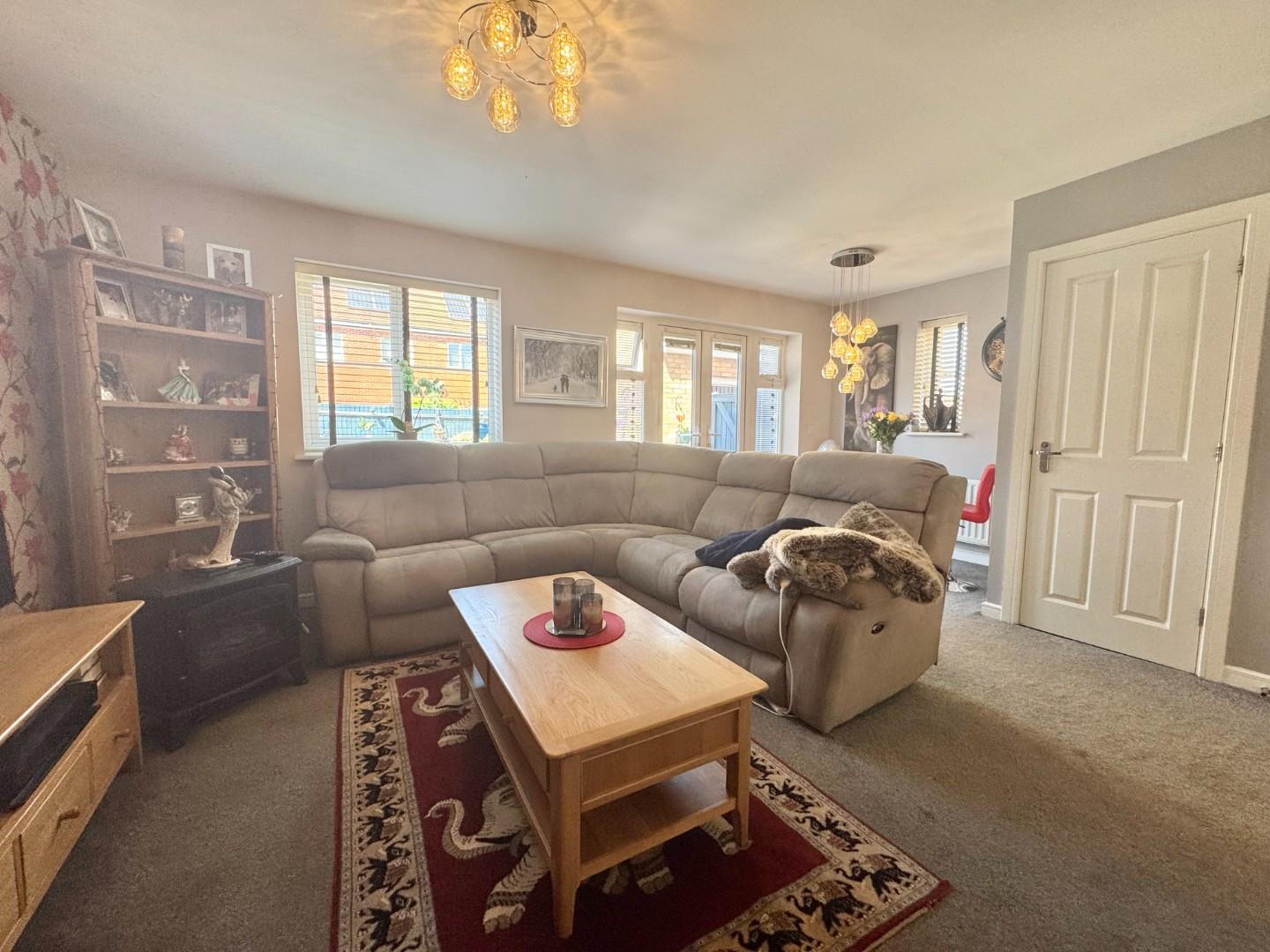 Ellis Way, Abington Vale