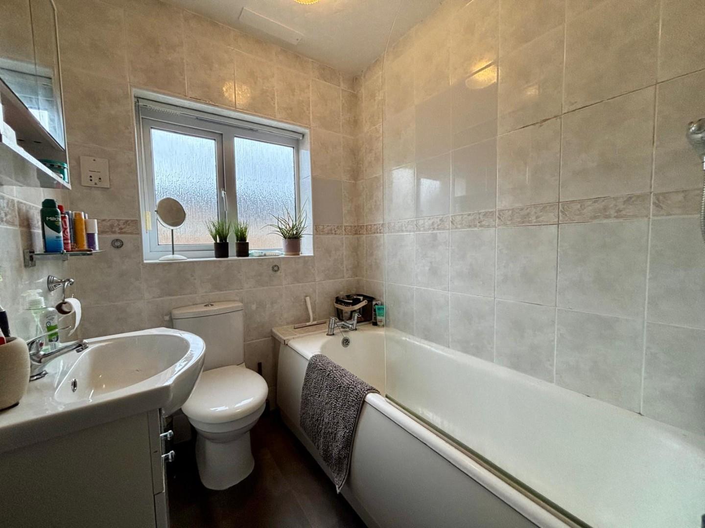 Hillside Way, Weston Favell Village