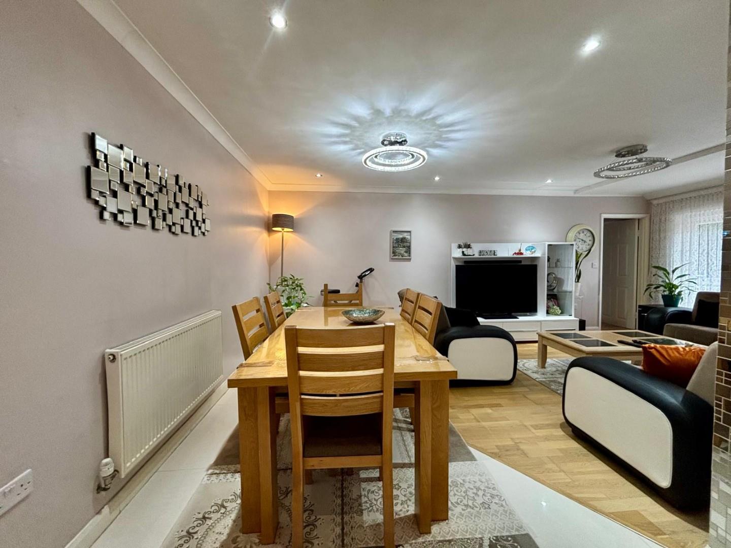 Baunhill Close, Abington Vale