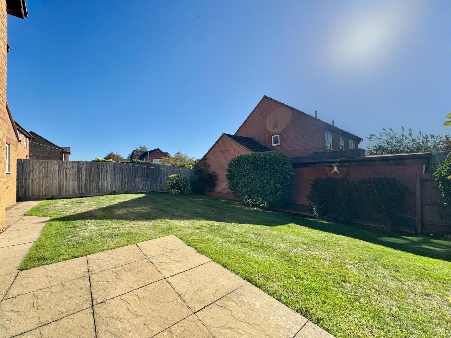 Honeysuckle Way, Abington Vale