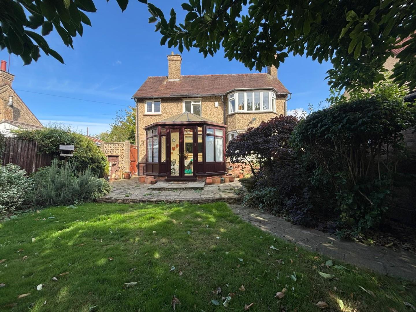 Meadway, Weston Favell Village