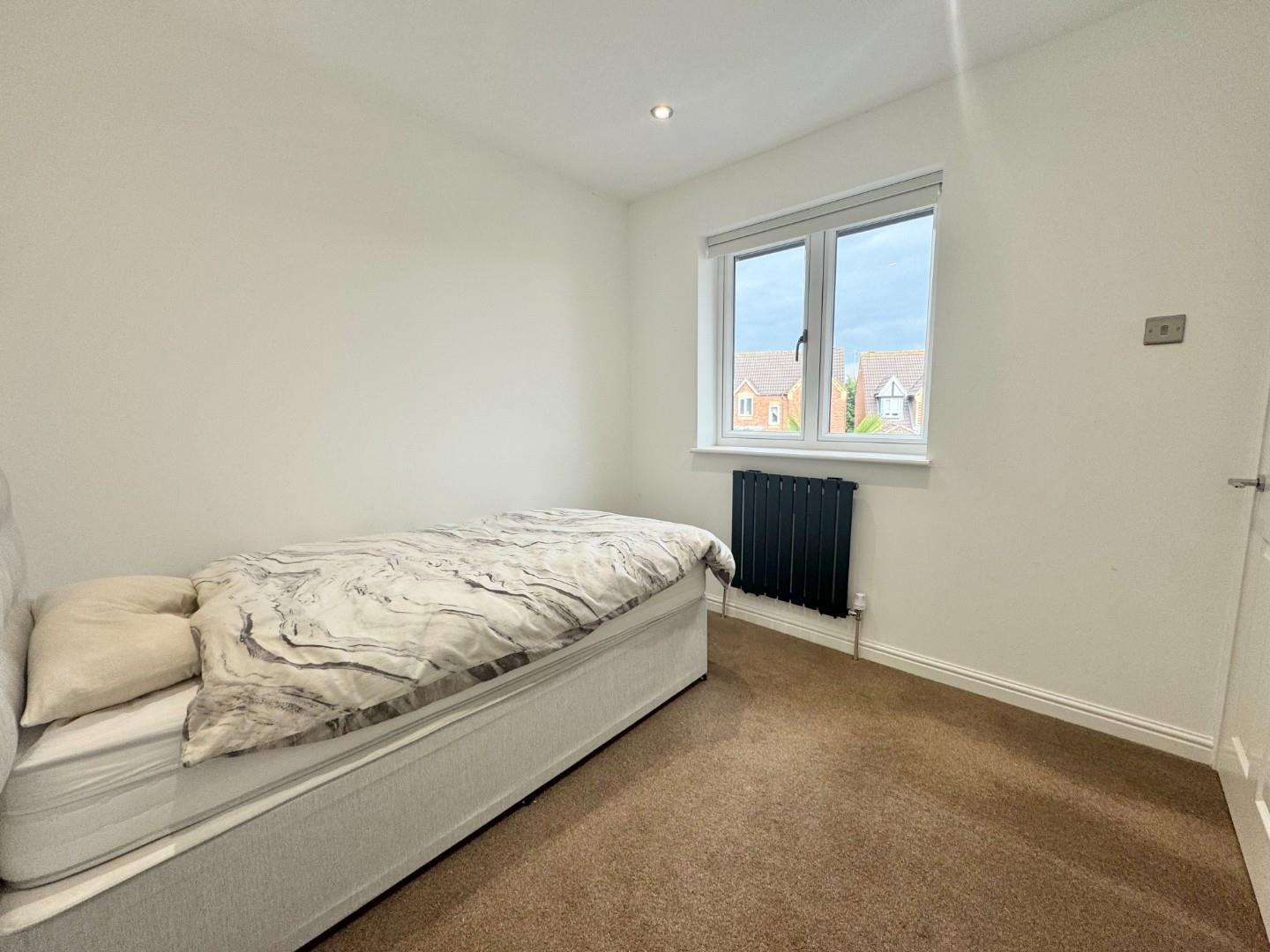 Bougainvillea Drive, Abington Vale