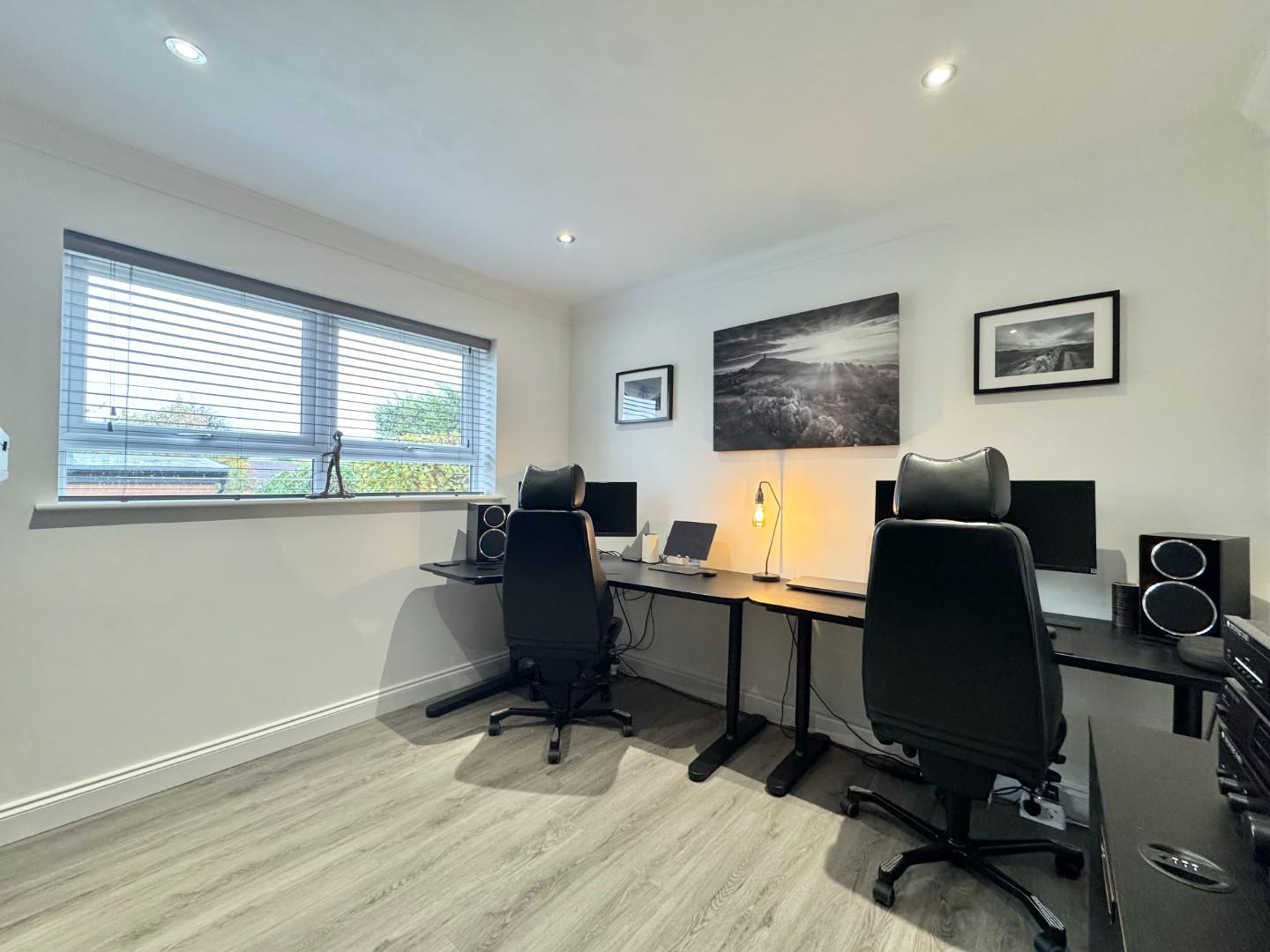 Honeysuckle Way, Abington Vale