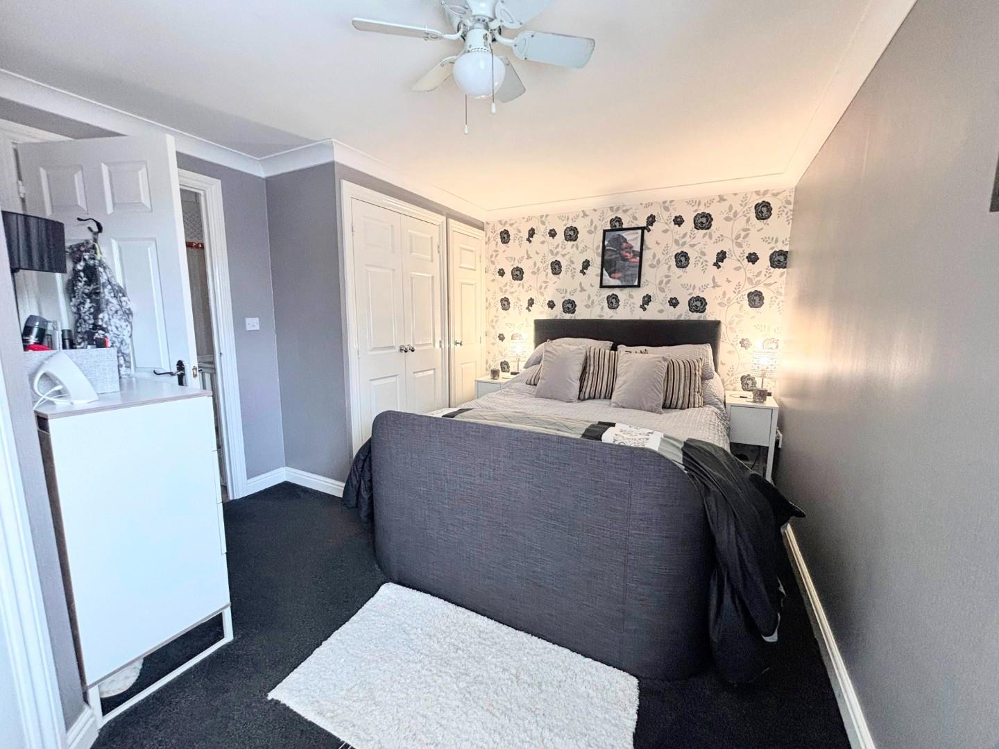 Dunnock Lane, Grange Park