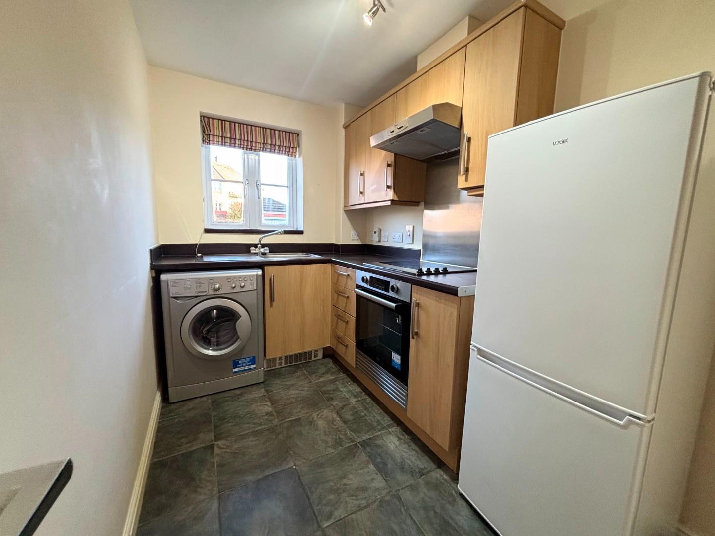 Dainty Grove, Grange Park