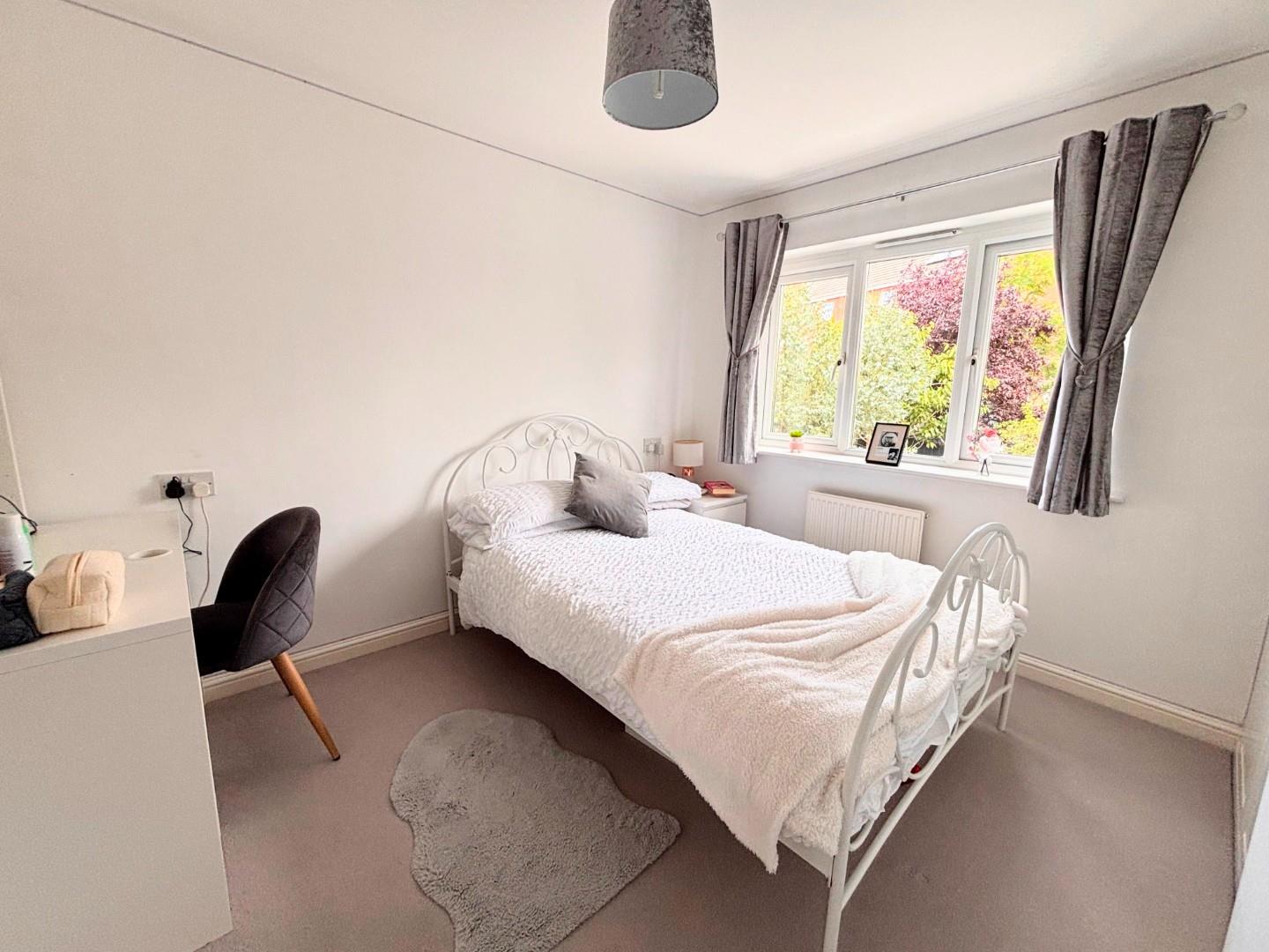 Centurion Way, Wootton