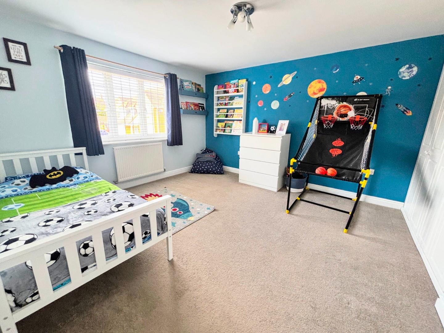 Villa Way, Wootton Fields