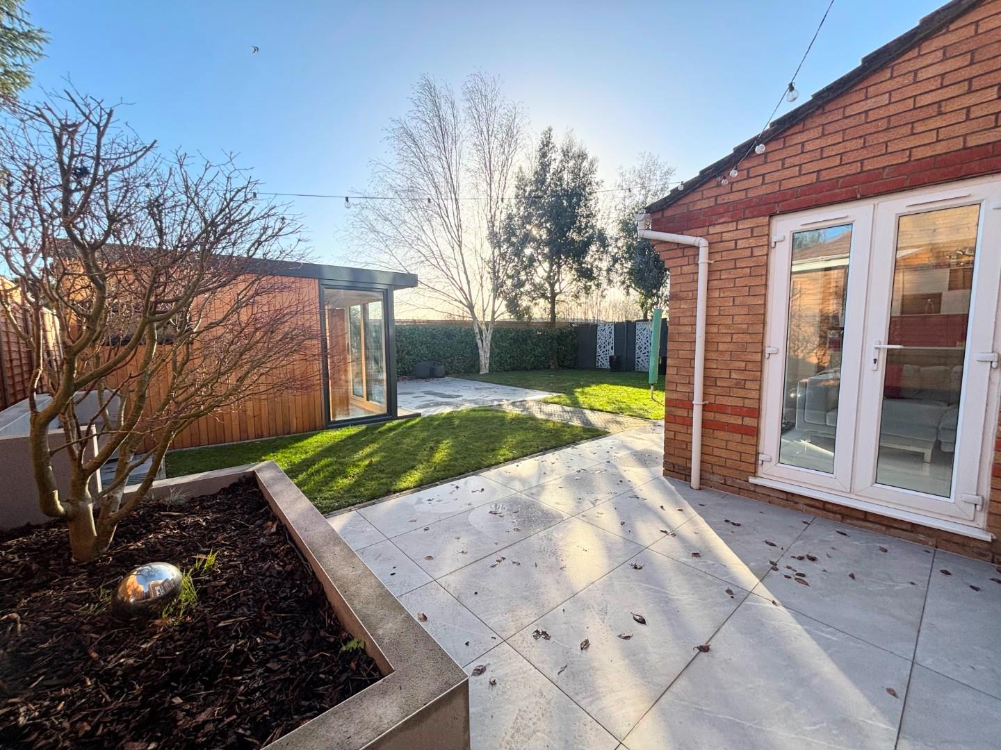 Spartan Close, Wootton Fields