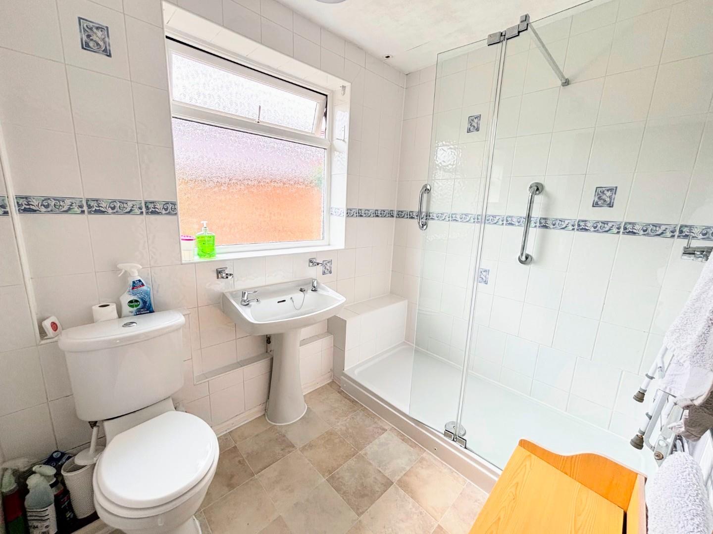 Bouverie Road, Hardingstone