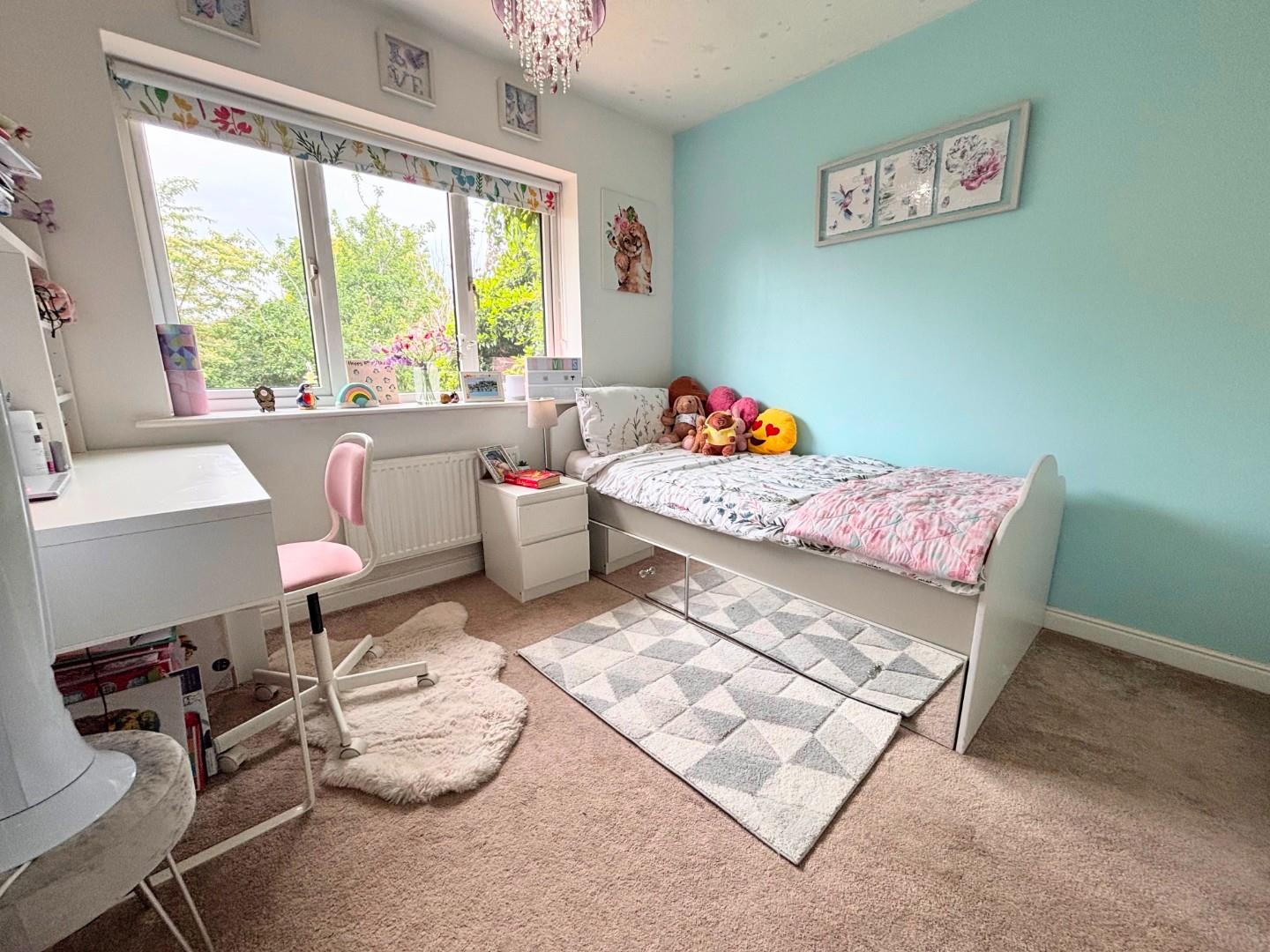 Lordswood Close, Wootton Fields