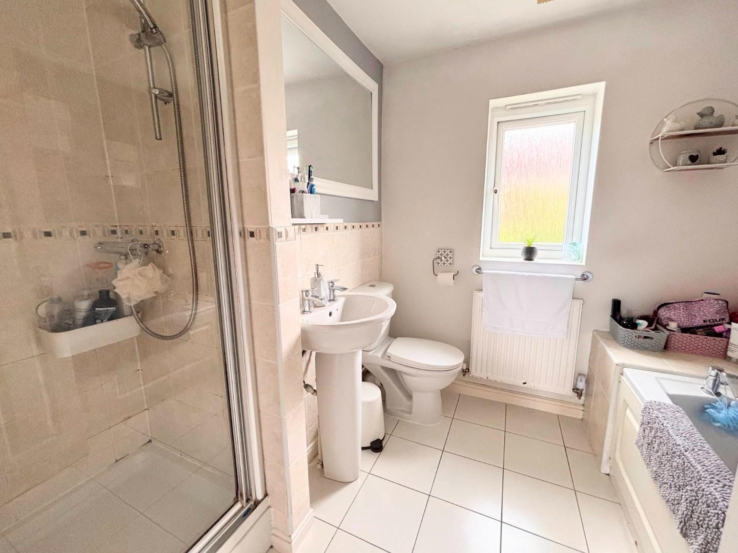 Centurion Way, Wootton