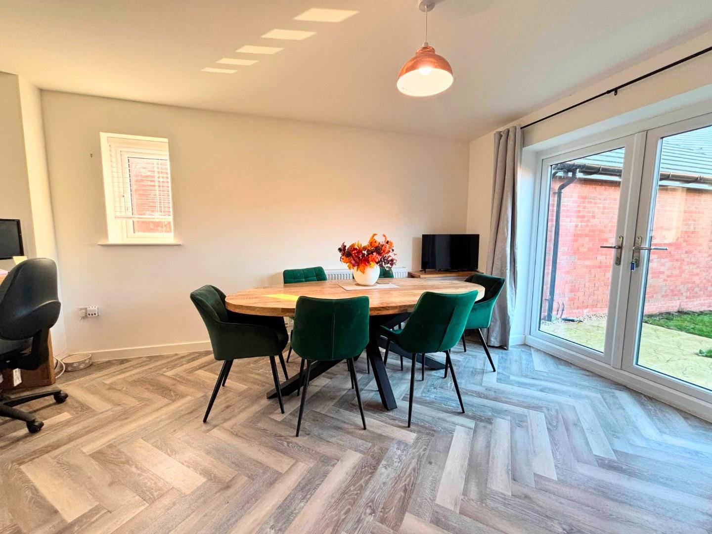 Silver Birch Road, Wootton