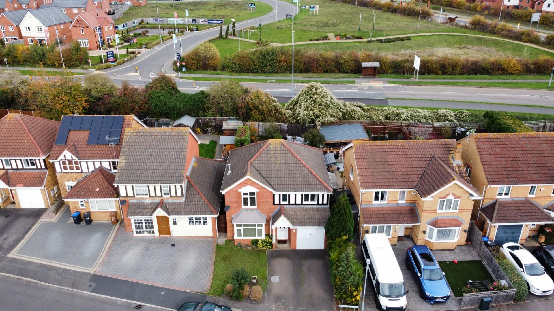 Curlbrook Close, Wootton Fields