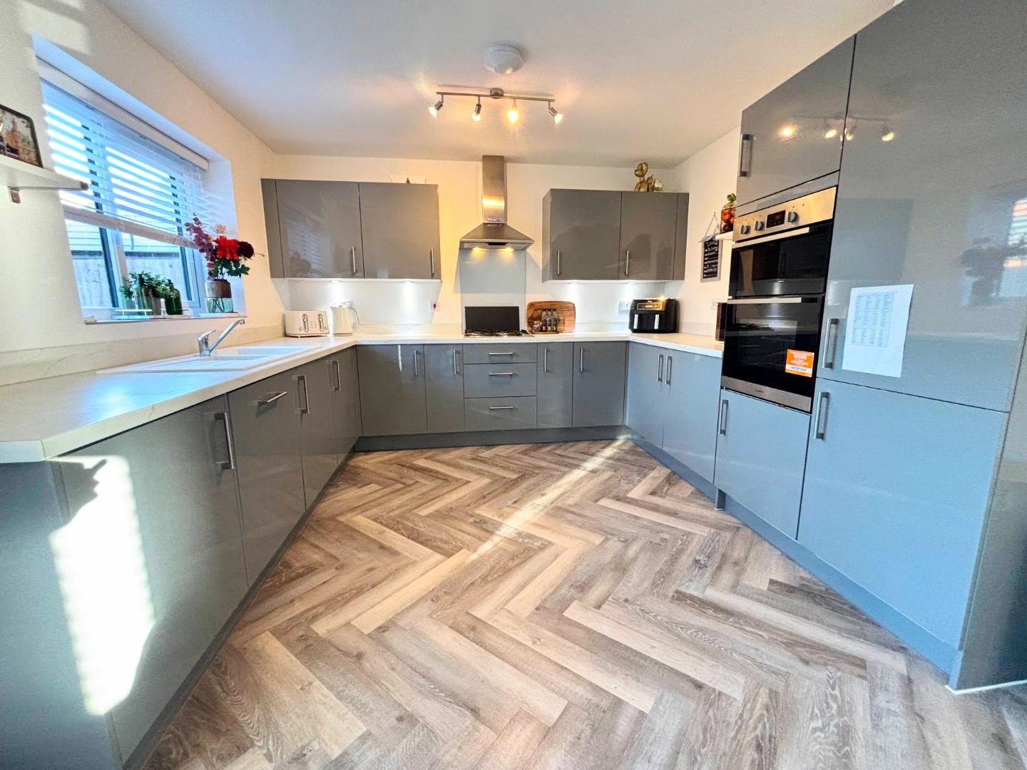 Silver Birch Road, Wootton