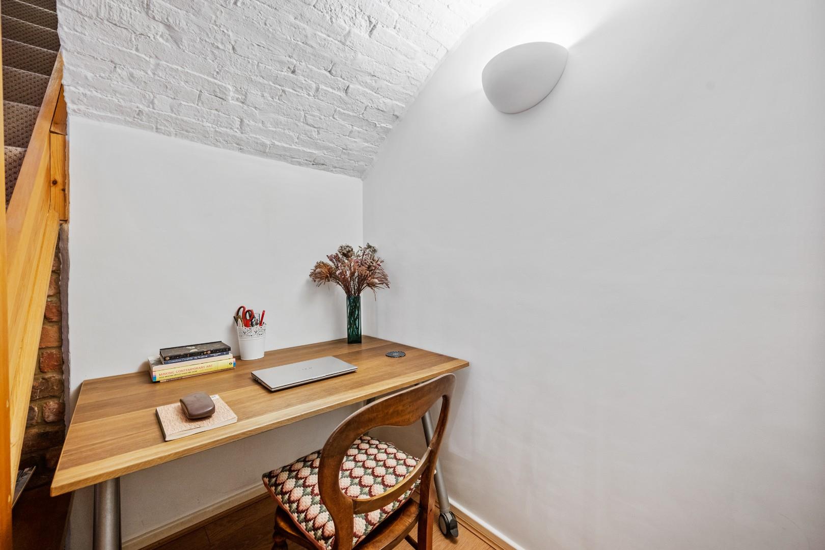 Old Rectory Mews, Church Hill, Wootton Village