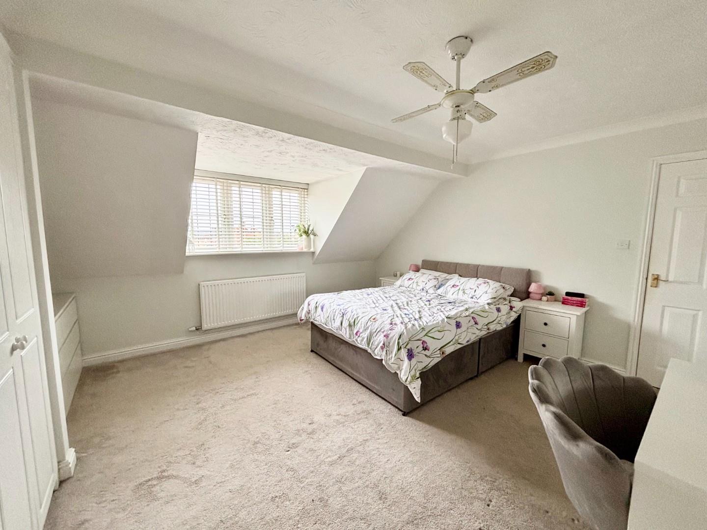 Middle Greeve, Wootton Fields