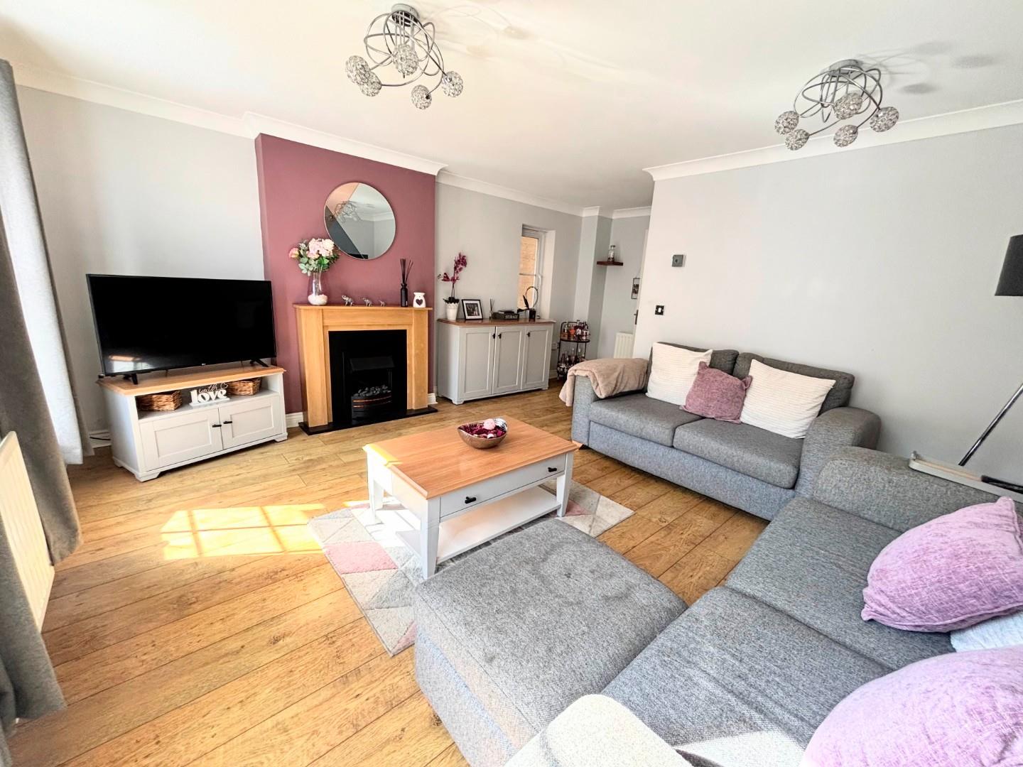 Finney Drive, Grange Park