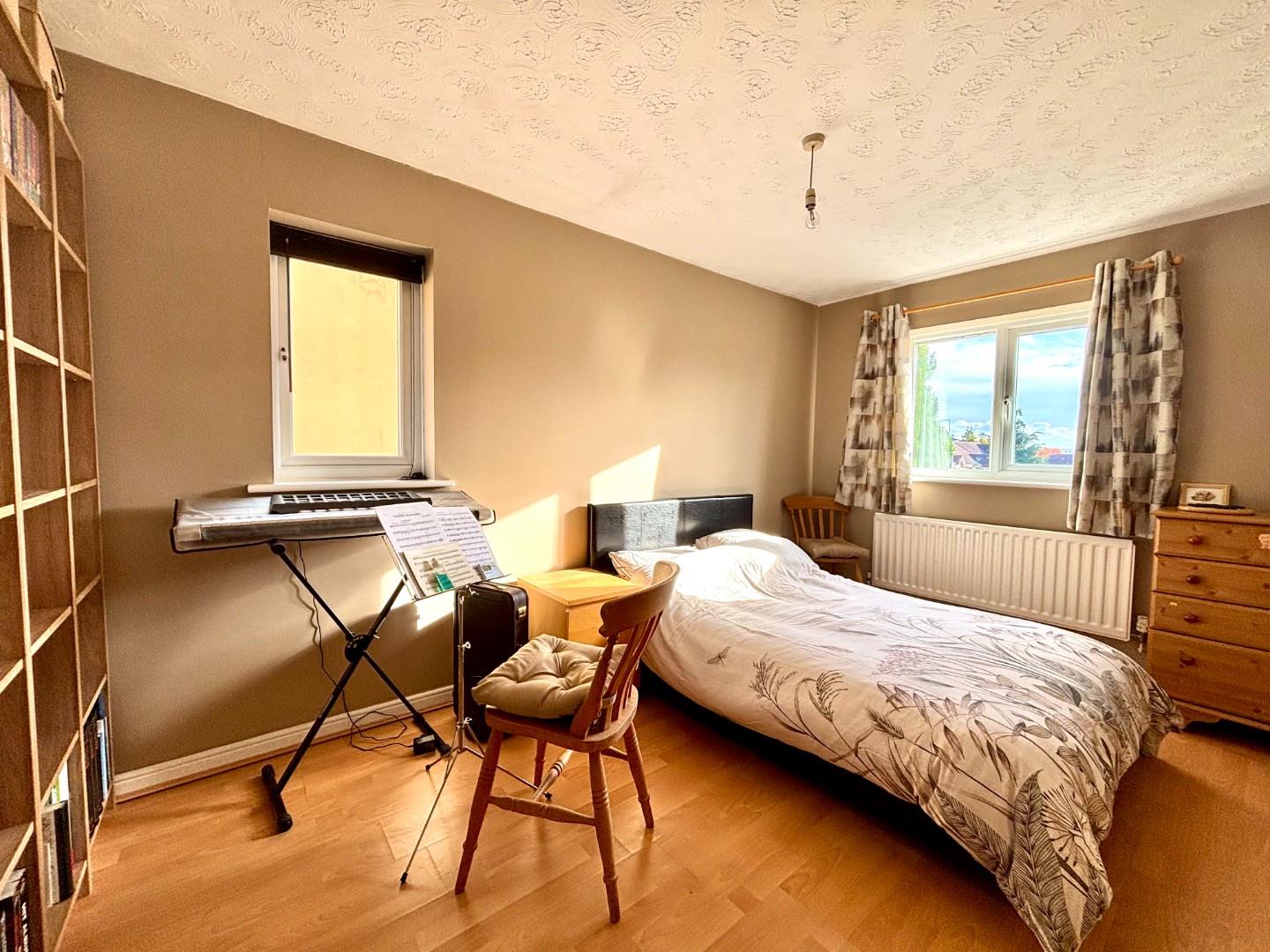 Curlbrook Close, Wootton Fields