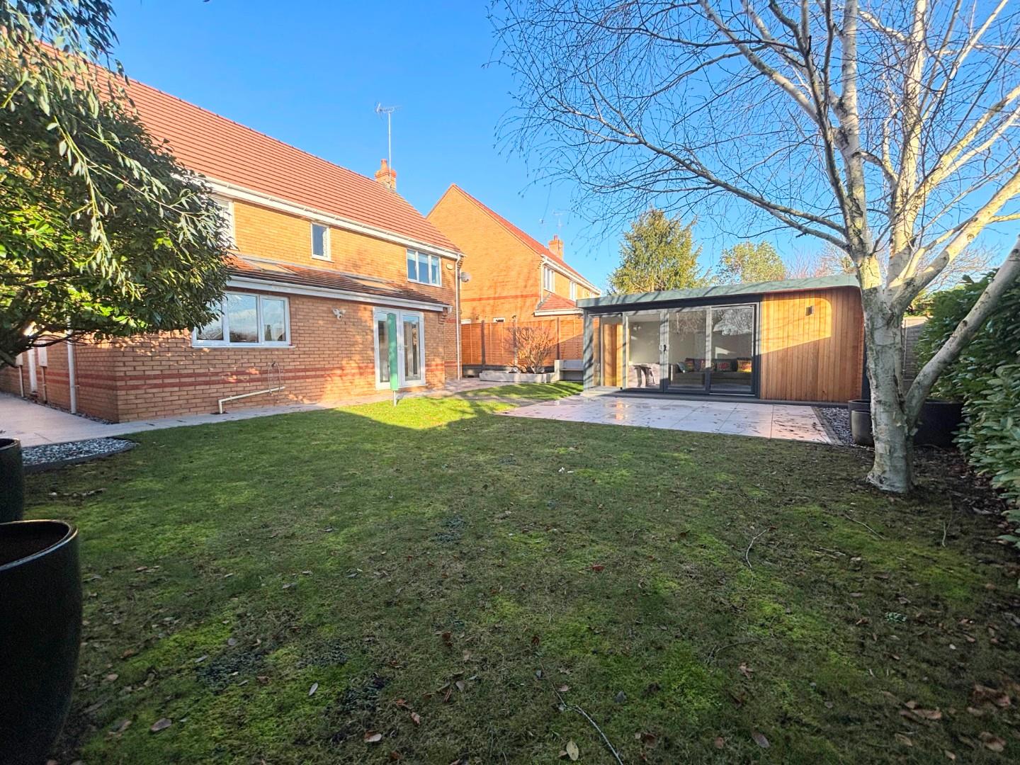 Spartan Close, Wootton Fields