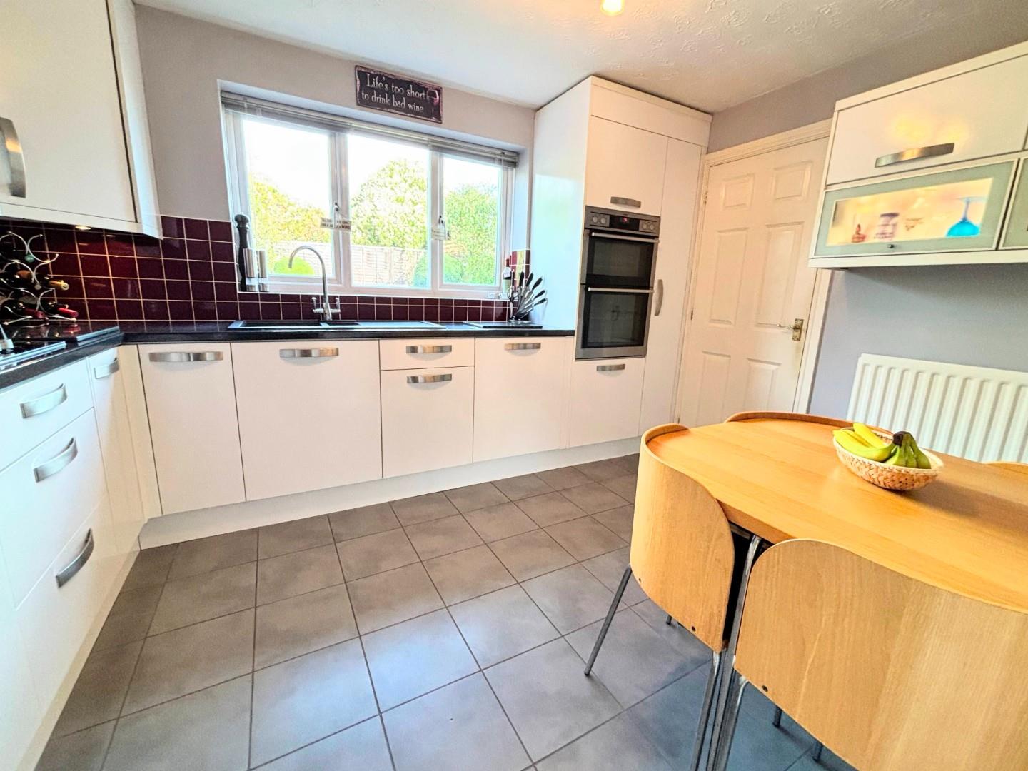 Curlbrook Close, Wootton Fields