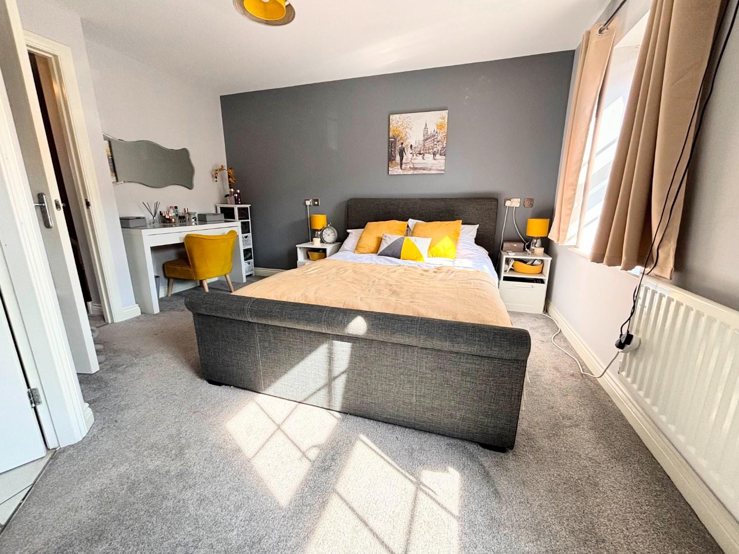 Finney Drive, Grange Park