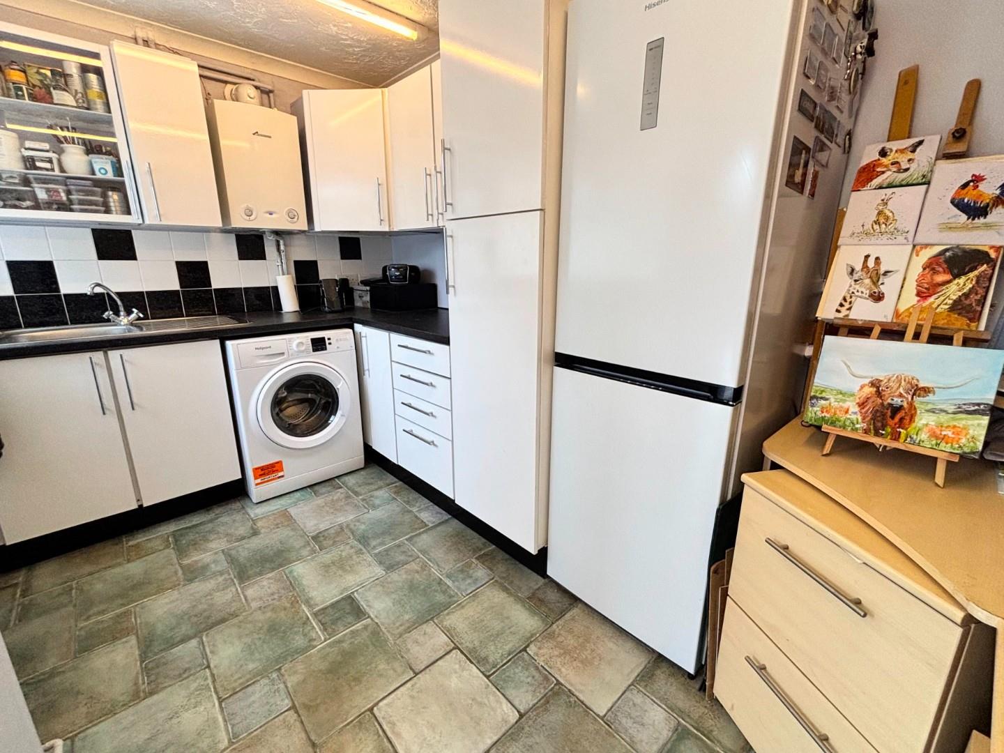 Langford Drive, Wootton