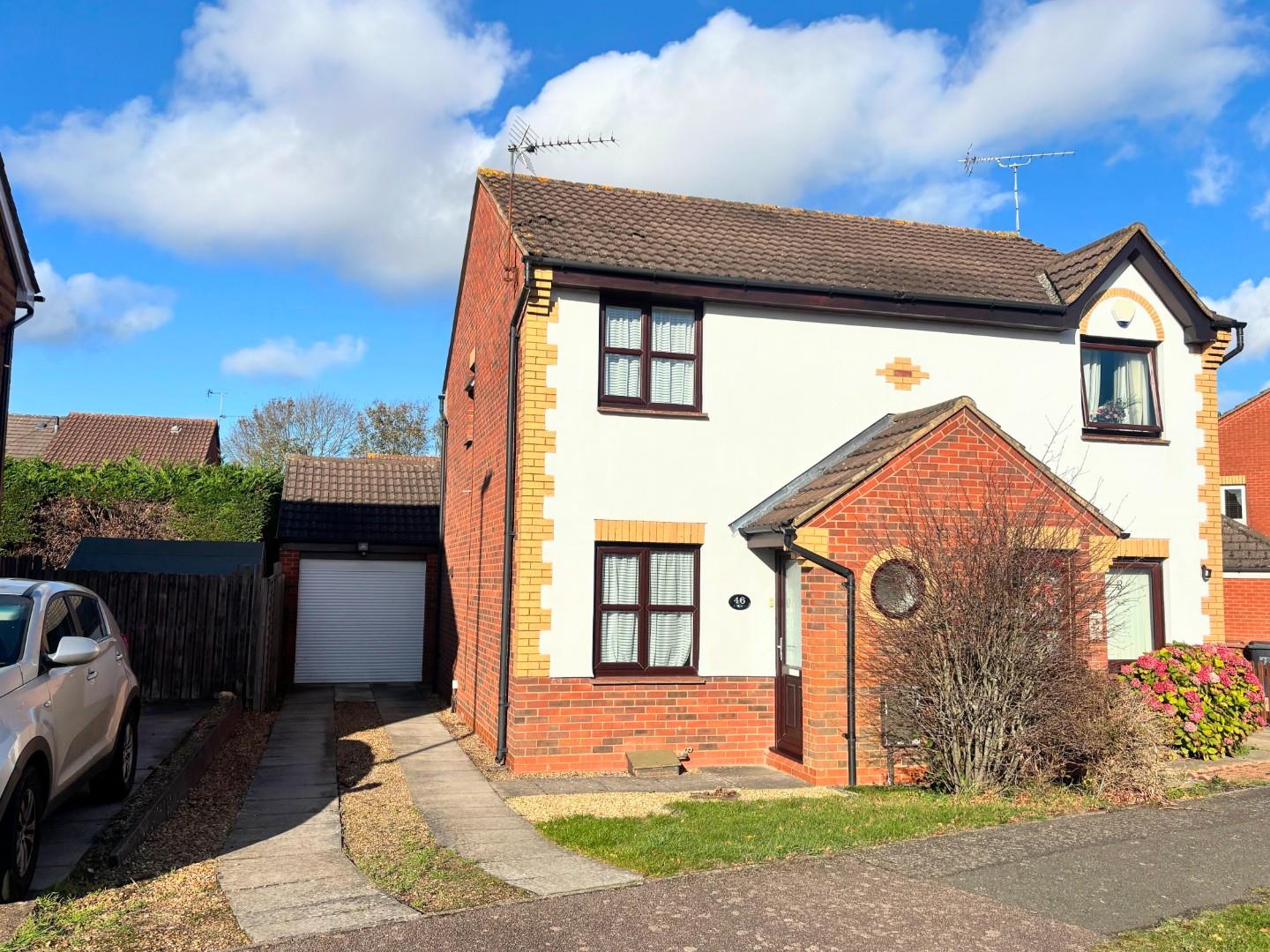 Tate Grove, Hardingstone