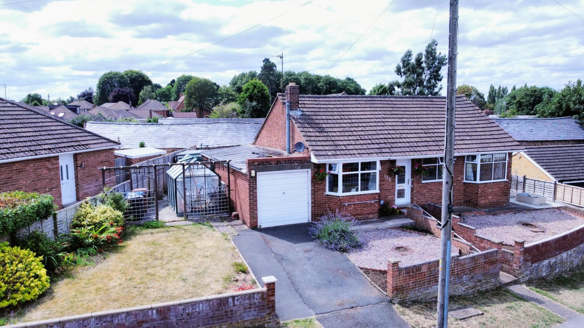 Bouverie Road, Hardingstone