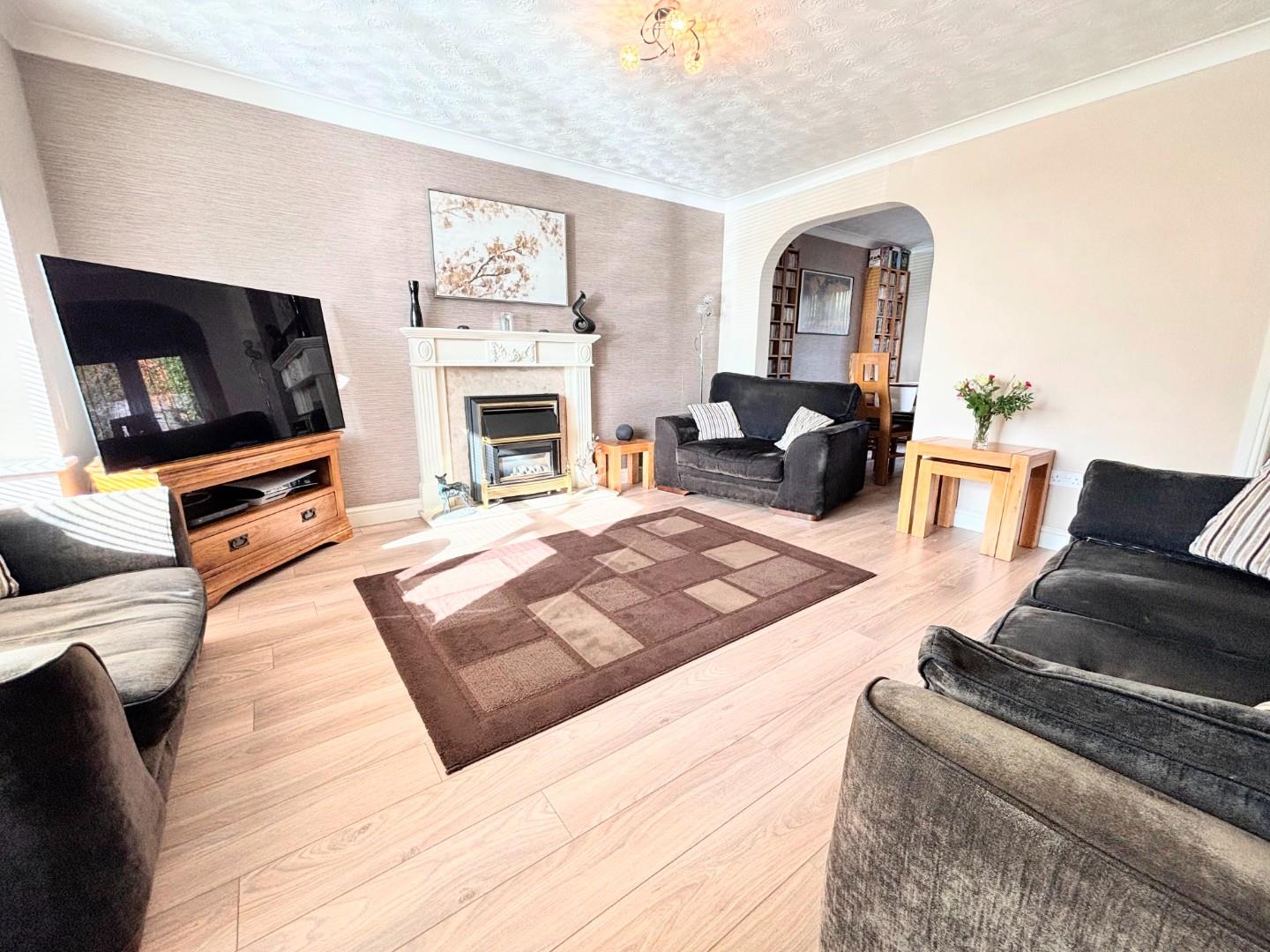 Curlbrook Close, Wootton Fields