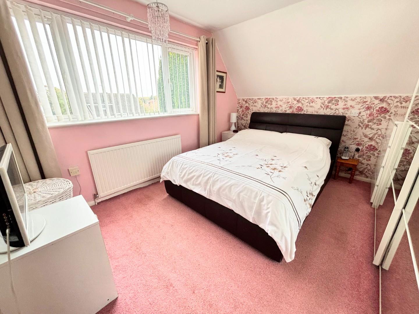 Langford Drive, Wootton