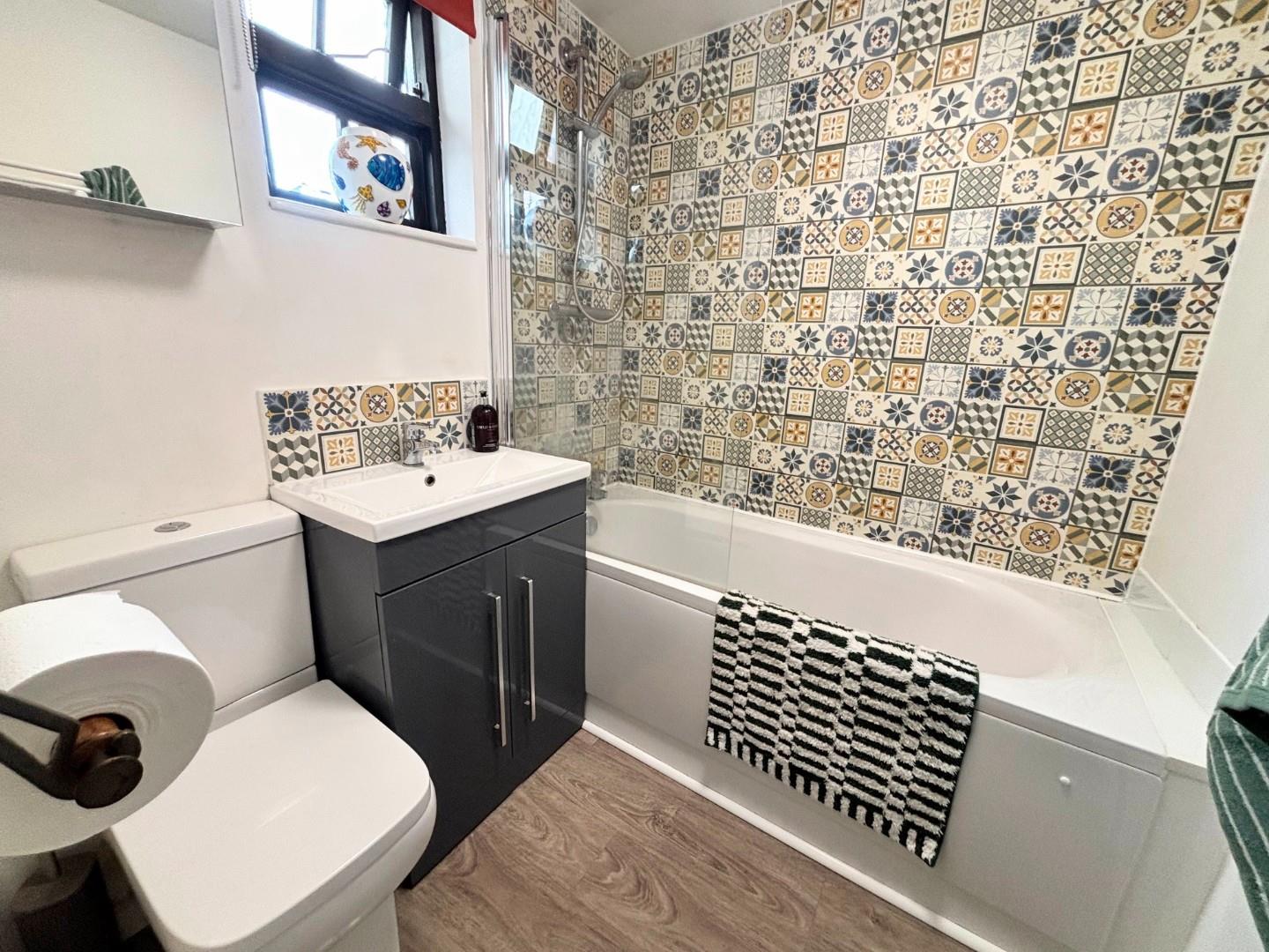 Lodge Road, Little Houghton